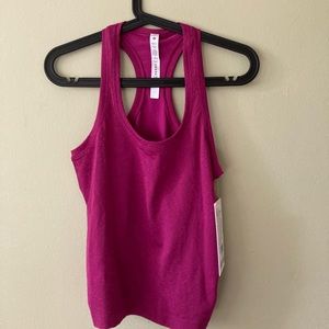NWT Lululemon Swiftly Tech Racerback Tank Top 2.0 
Race Length, 6, neon magenta